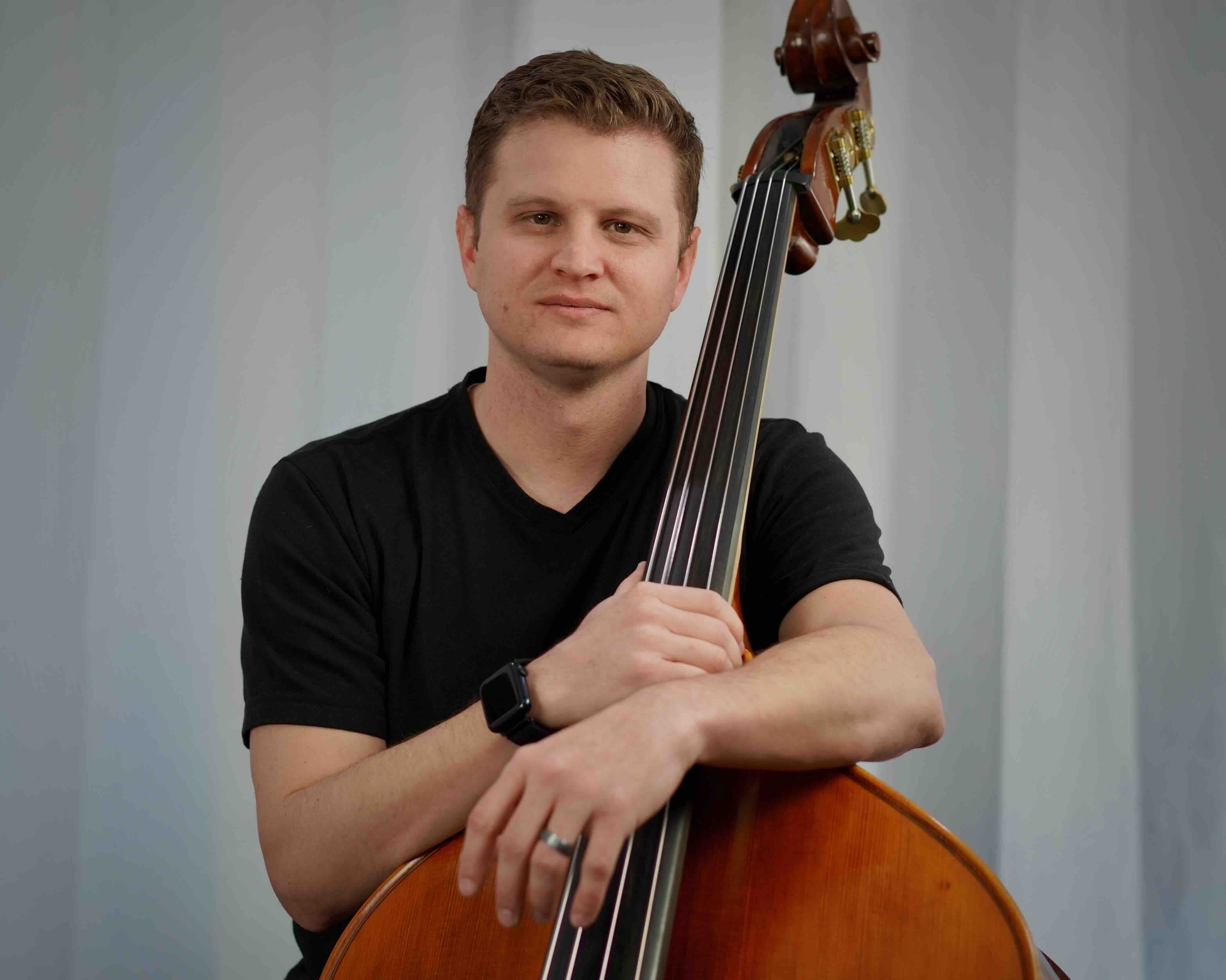 live and studio <strong>Bassist</strong>